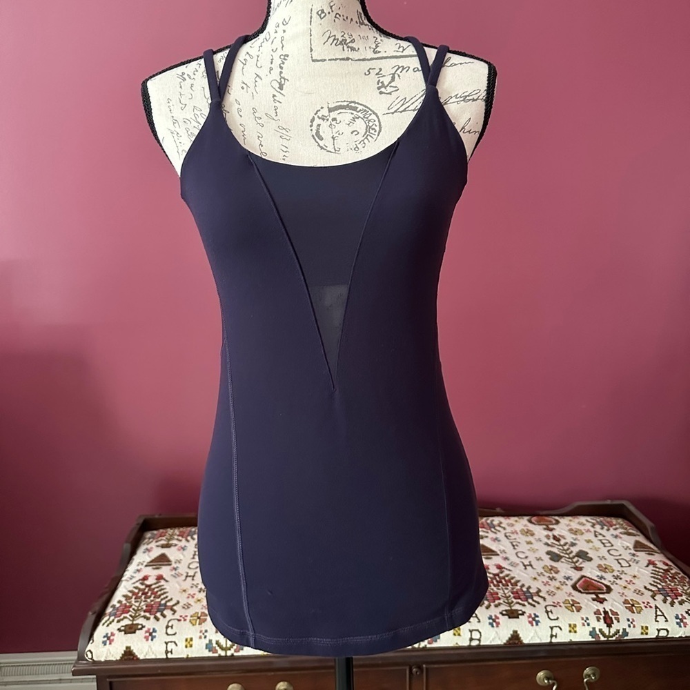 Lululemon Exquisite Tank in the color way Nightfall Size 8